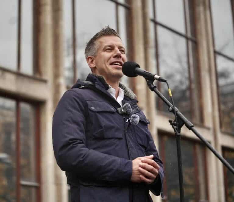 Magyar Péter: Orbán Viktor győzelmi terve a hazugságra, a megfélemlítésre és a manipulációra épül