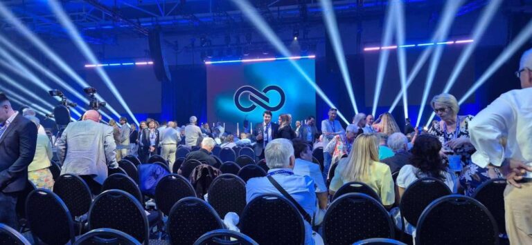 Az Index arról írt, személyes adatok szivárogtak ki a Tisza applikációjából, de a párt szerint ilyen nem történt