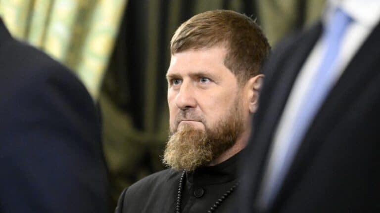 Balesetet szenvedett, válságos állapotban van Kadirov fia a hírek szerint