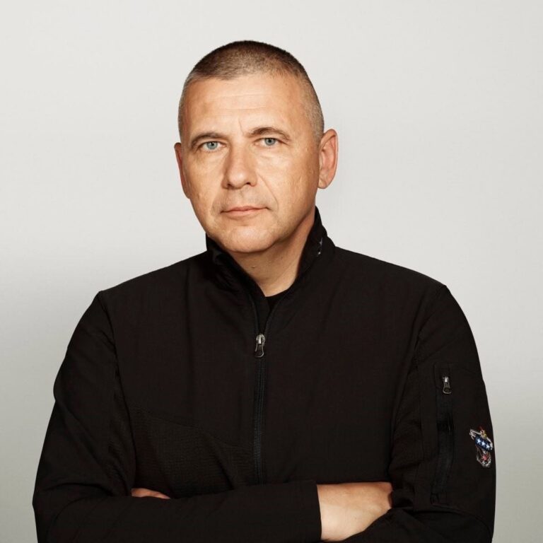 Ruszin-Szendi Romulusz a háború árnyékában: mit üzent az Egyeki fórumon a választóknak?