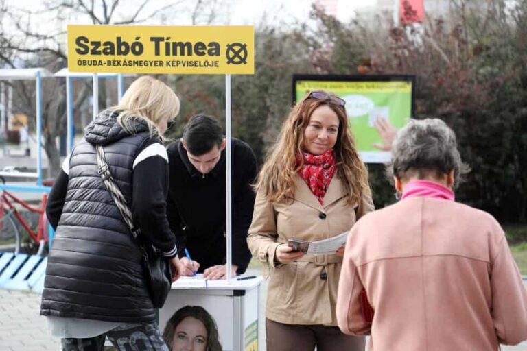 Az MSZP felszólította Szabó Tímeát a visszalépésre, miután kiderült, hogy a Tisza jelöltje 48 százalékon áll Óbudán