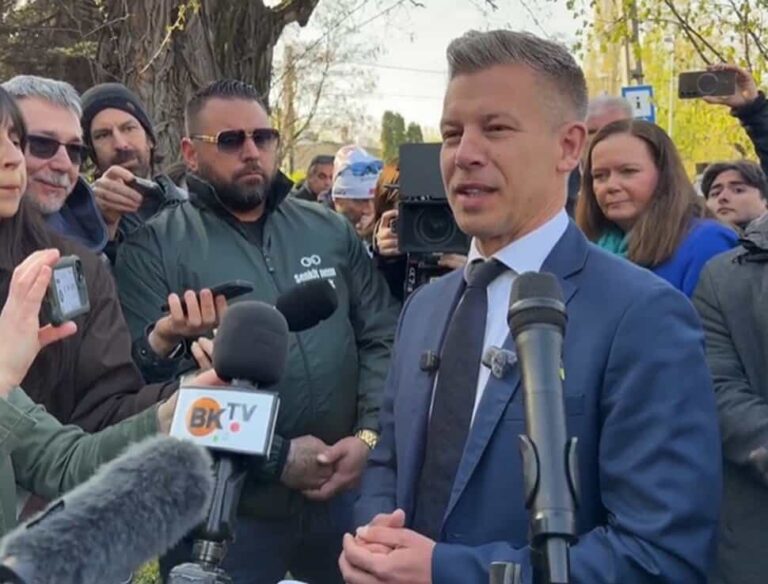 Így reagált Magyar Péter arra, hogy Orbán Viktor nem veszi fel a parlamenti mandátumát