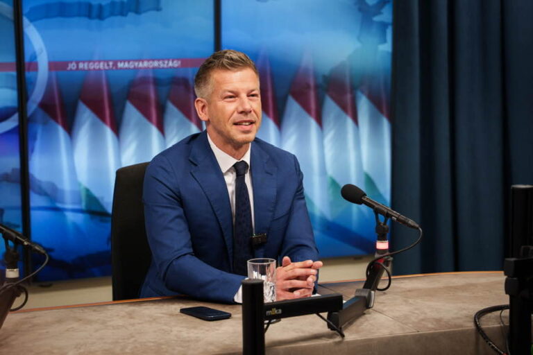 Magyar Péter a Kossuth Rádióban: „Be fogjuk bizonyítani, hogy a közmédia hazudott”